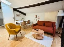 Appartement Proche Place Soult l 2 CH l Climatisé