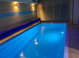 Buczki 12 SPA Mazury Pool，位于Buczki的酒店