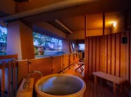 玉雅洛赛赛酒店