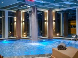 gf luxury villas afytos，位于阿菲托斯的酒店
