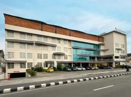 Aveon Hotel Yogyakarta by Daphna Management