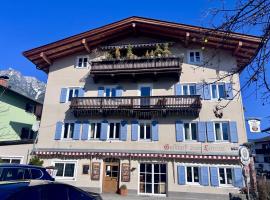 Hotel Zum Lamm，位于加尔米施-帕滕基兴的酒店