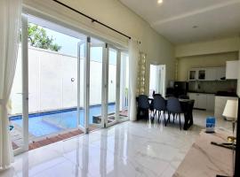 AV Villa Yogyakarta，位于Kalasan的酒店