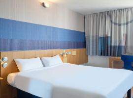 B&B HOTEL Saint-Pierre-en-Faucigny Bonneville，位于Saint Pierre en Faucigny的酒店