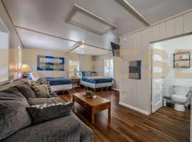 Beach Cabin #6