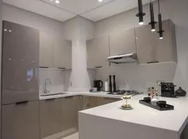 Furnished studio with pool