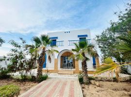 Vacation Villa Kerkennah，位于Mellita的海滩酒店