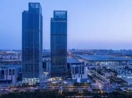 Echeng Hotel at North Square of Hefei South Railway Station