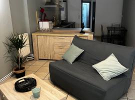 Cozy apartment，位于科德里的酒店