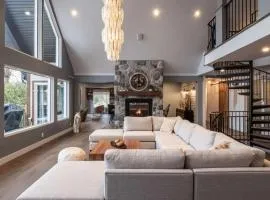 5-Br Villa on Lake Labelle
