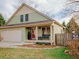 1 Mi to Dtwn Black Mountain: Home w/ Patio & Yard