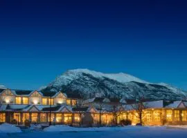 坎莫尔海岸酒店及会议中心