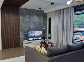 3-Bedroom Unit - with Complimentary Breakfast