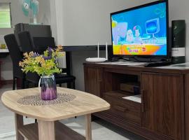 Vibrant Vibes Cozy Staycation III in Sorsogon City，位于Sorsogon的酒店