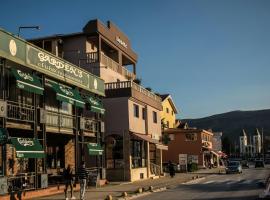 Hotel Barbaric，位于默主歌耶的酒店