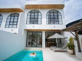 2BR Pool Villa 5mins to La Brisa Greenery Around