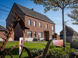 Chambres d'Eole - B&B -TOURNAI，位于图尔奈的酒店