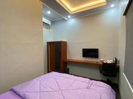 Homestay Riffa Syariah，位于Kenaran的酒店
