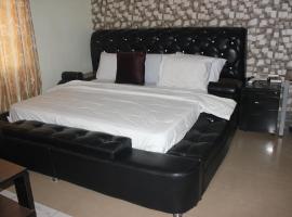 Adbates Suites and Recreation，位于Oshogbo的酒店