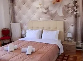 LUXURY APARTMENT Port of Piraeus