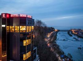 Rossi Luxury Hotel，位于Pazar的酒店