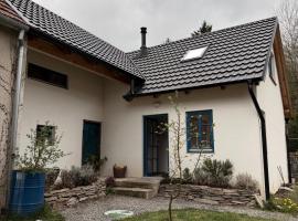 Chalupa U dančí obory，位于Hvozd的酒店
