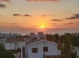 260 m to Beach, Sea&Sunset view terrasa