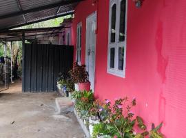 Royal villa Homestay，位于蒙纳的酒店