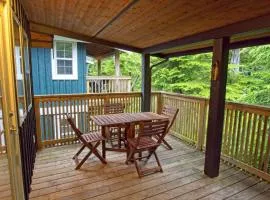 Tide and Trail- Cabin in Ucluelet
