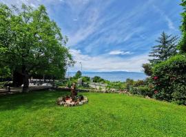 Apartment Novakoski，位于拉加丁的酒店