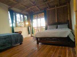 Cabaña El Chalet Ecoposada，位于Sotaquirá的酒店