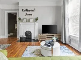 Luxury 1 Bed Downtown Columbia Upstairs