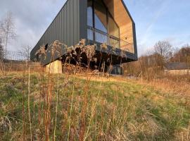 Karkonosze. Tuż nad ziemią.，位于Staniszów的酒店