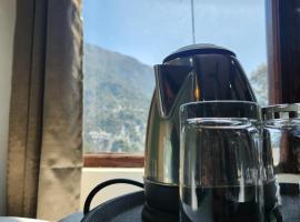 Hotel Mahadev，位于达兰萨拉的酒店