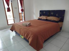 Tatasya homestay，位于森纳儒的酒店