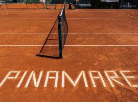 SPORTING PINAMARE，位于玛丽安迪安多拉的公寓式酒店