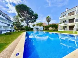 Vilamoura Golf Apartment 2 With Pool by Homing