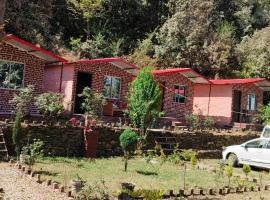 Shivaay Camp And Resort Guptkashi，位于Ukhimath的酒店