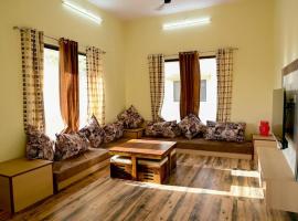 2 BHK Villa in Wada，位于Pālghar的酒店