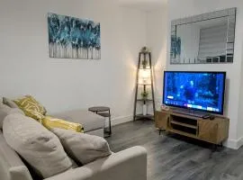 Spacious 4 Bed with garden