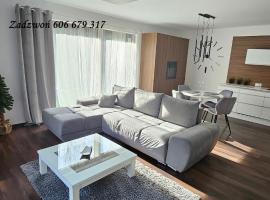 Apartamenty Prestige Solina - opcja jacuzzi i sauna，位于索利纳的酒店