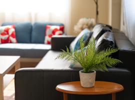Fabulous 3bdrm Home With Parking，位于Highland Falls的酒店
