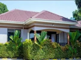 Shammah Palm Cottages