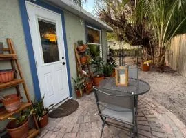 The Banyan Nook at The Treehouse - Delray Beach