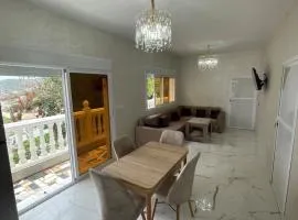 Villa with sea and mountain views