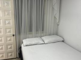 Habitación escala aeropuerto，位于帕尔米拉的酒店