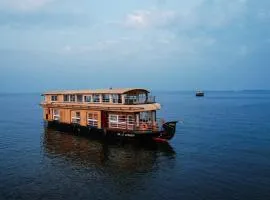 Upper Deck Boathouse