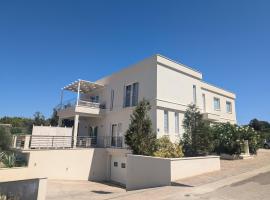 Villa Kora - luxury holiday Apartments，位于鲁巴达的酒店