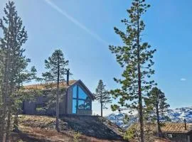 Beautiful Home In Tuddal With Wifi