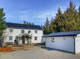 Gorgeous Home In Kverva With Wifi，位于Kverva的酒店